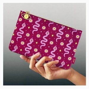 IPSY Purple Eye & Snake Pattern Zip Pouch. EUC.